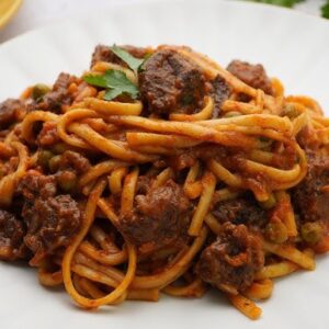 TALLARÍN CARNE ESPECIAL