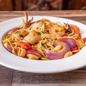 TALLARÍN DE MARISCOS